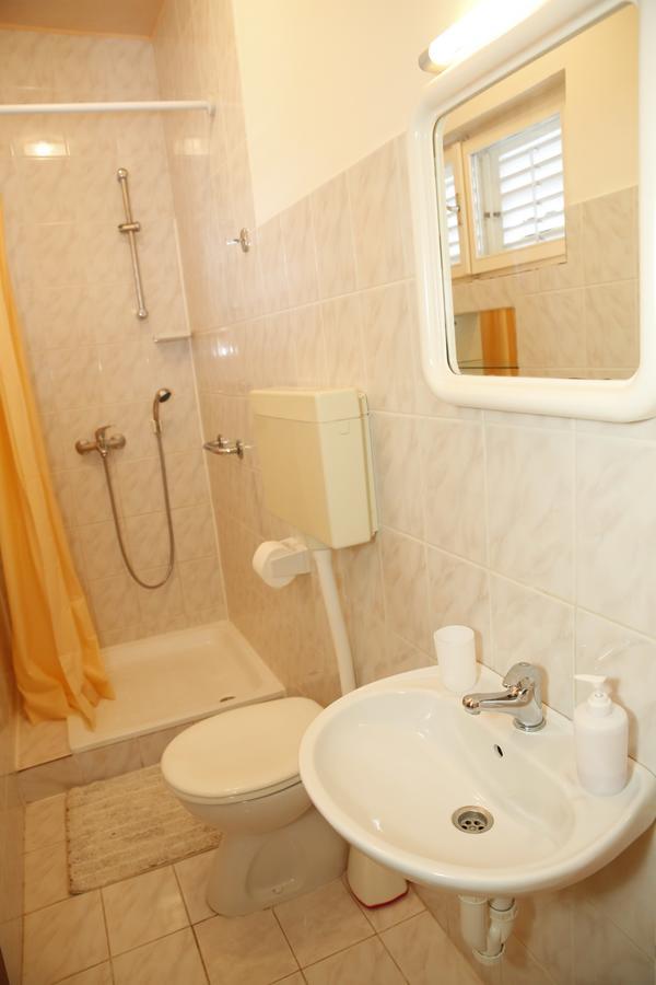 Apartment Lambasa Vodice Exterior photo